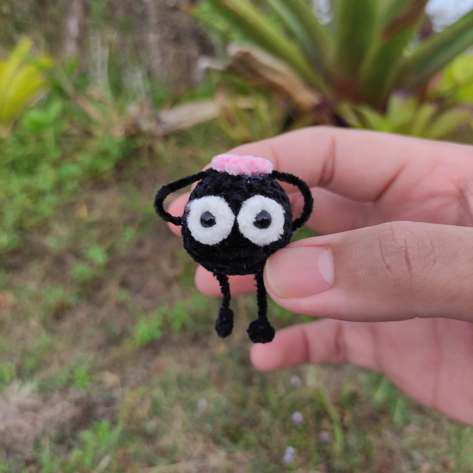 Susuwatari Bintang Pink