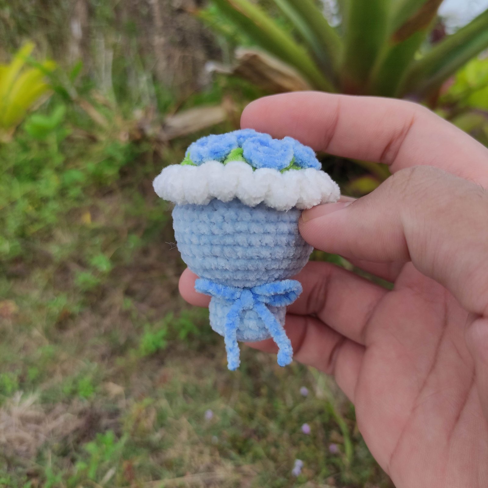 Mini Buket Iris Biru