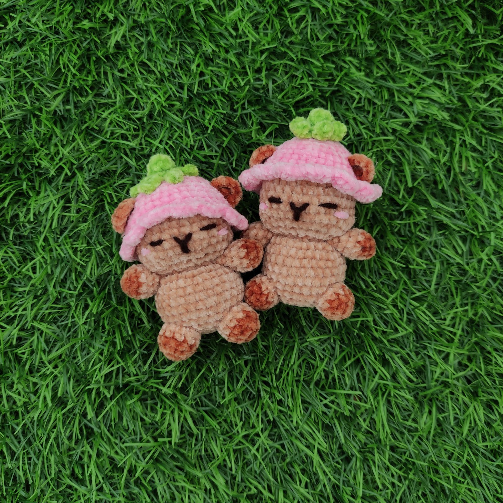 Kapibara Mini Bertopi variant